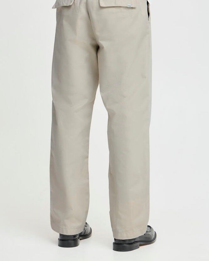 PANTALONE CHINO ESSENTIAL