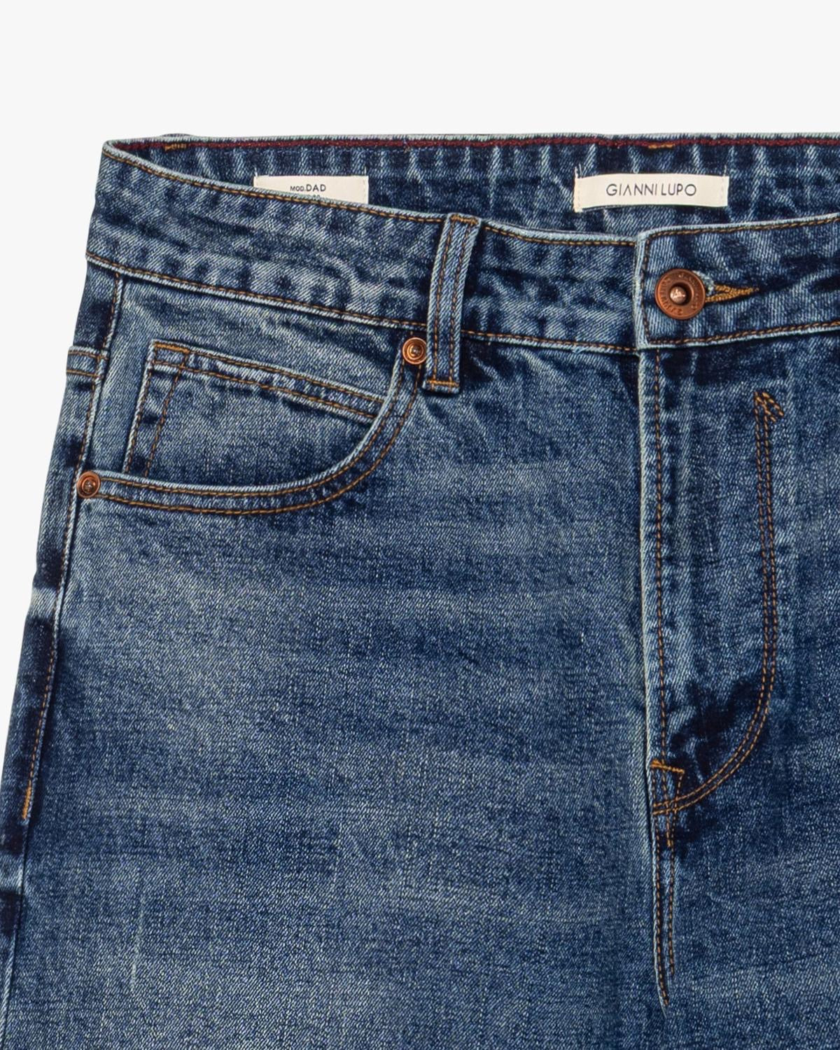 Dettaglio tasche e vita jeans carrot fit Gianni Lupo