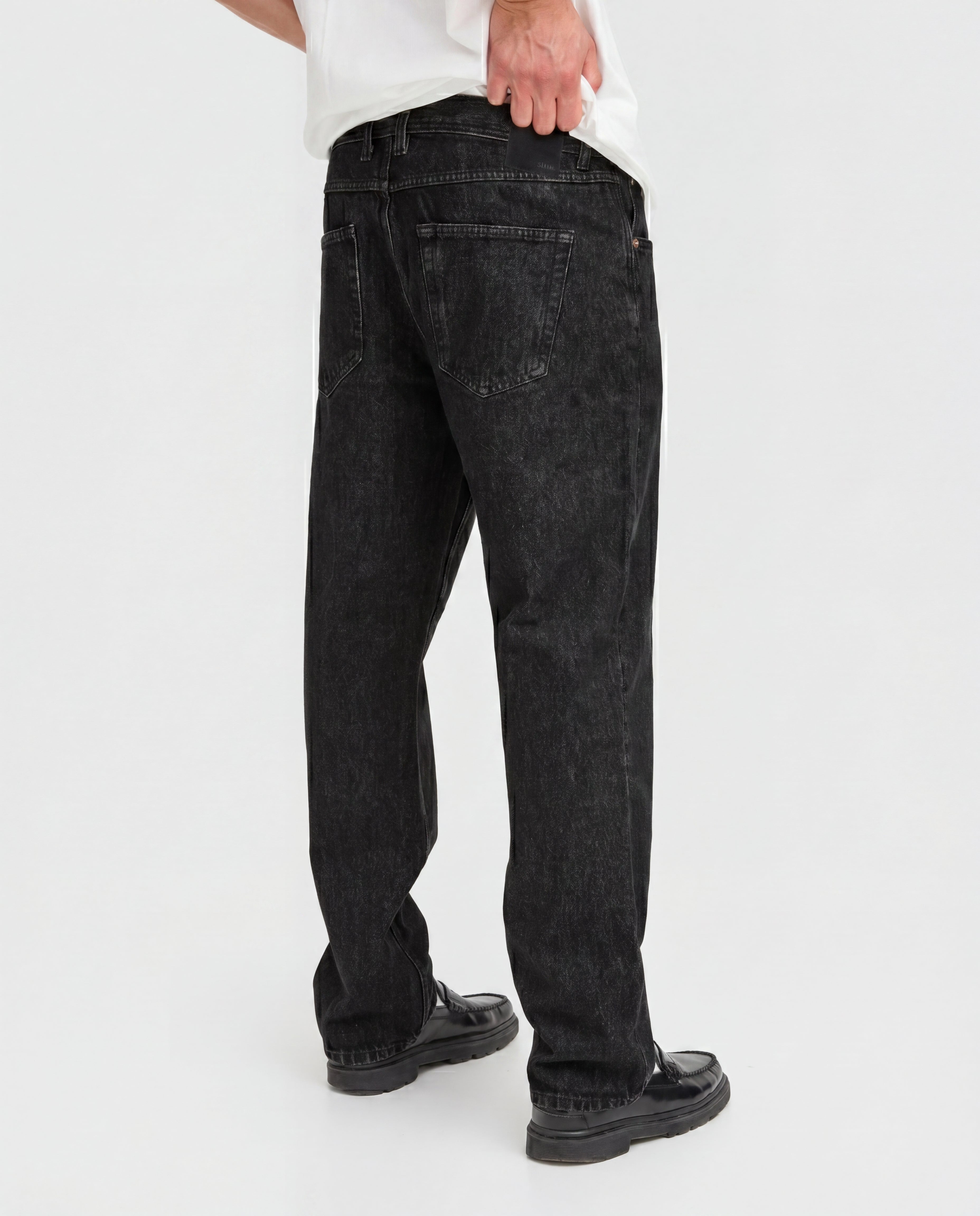 JEANS DENIM VESTIBILITÀ RELAXED