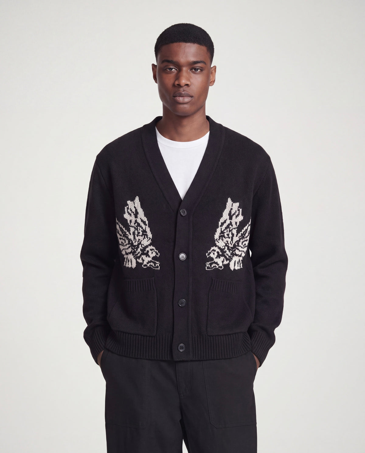 CARDIGAN OVER NERO CON MOTIVO JACQUARD