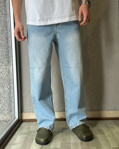 JEANS GAMBA LARGA DENIM CHIARO