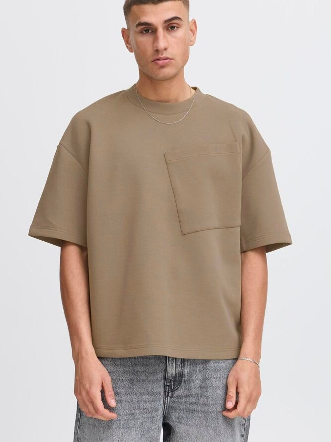 T-SHIRT OVER IN FELPA