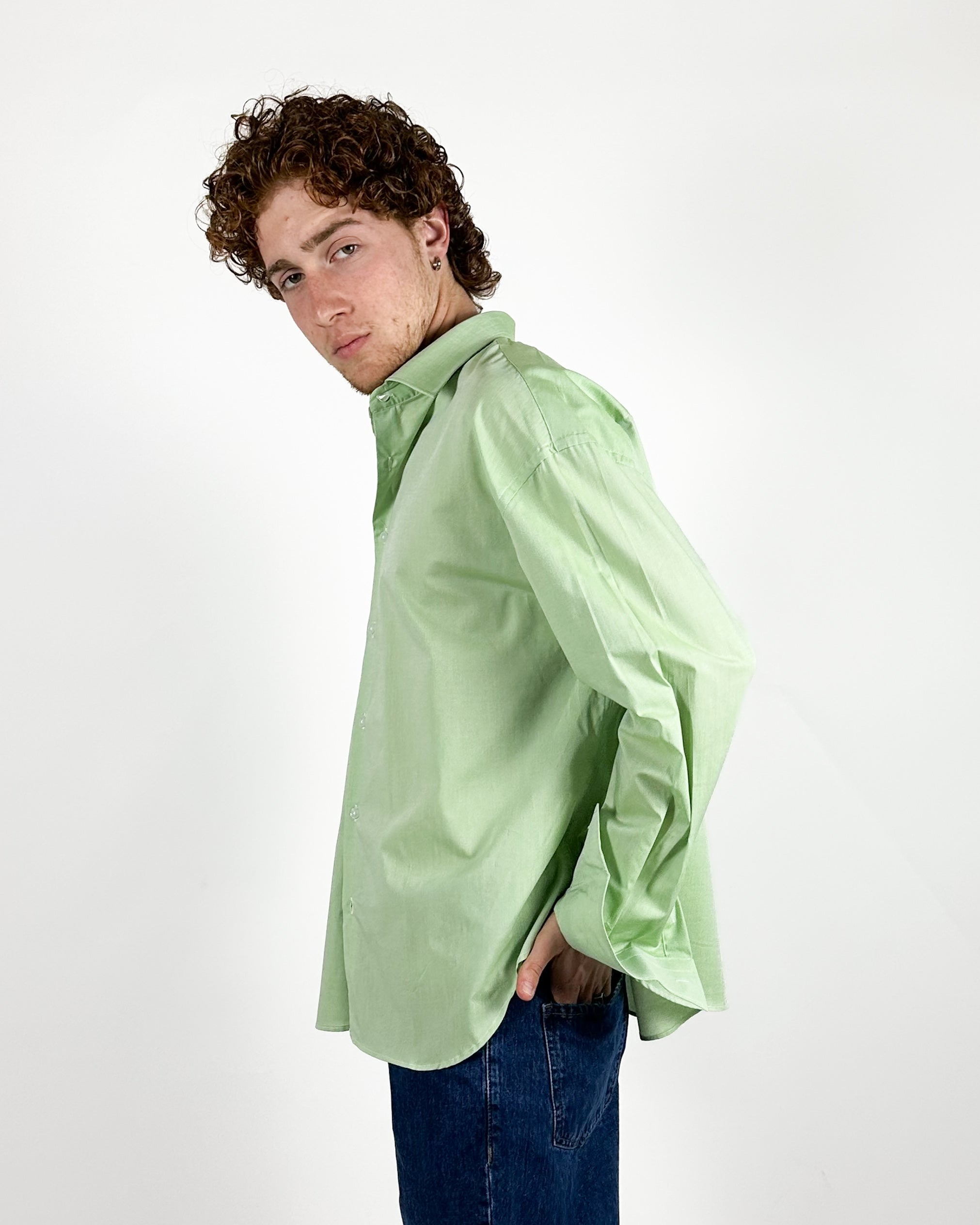 CAMICIA OVERSIZE FONDO TONDO - VERDE MELA