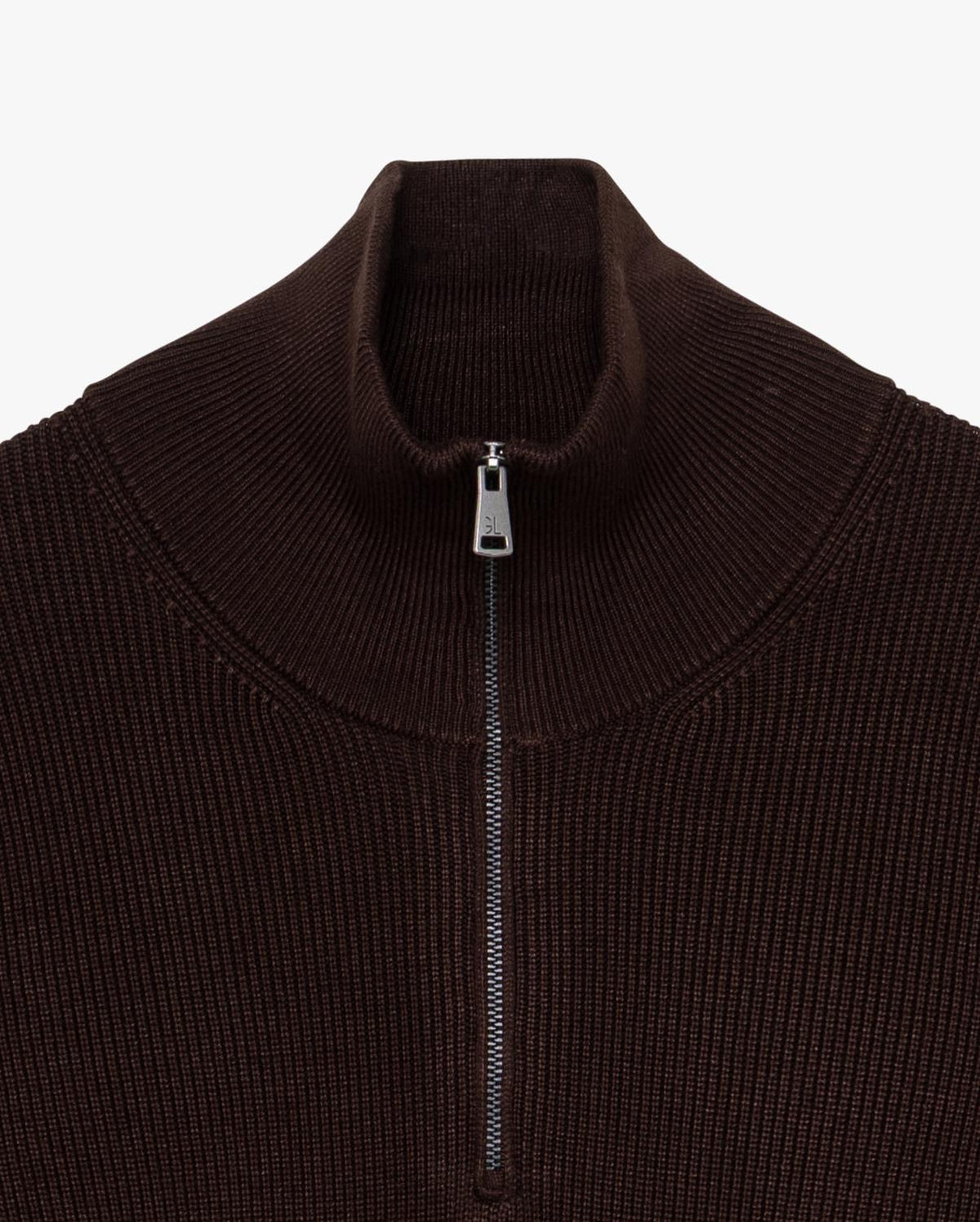Maglioncino mezza zip marrone dettaglio collo